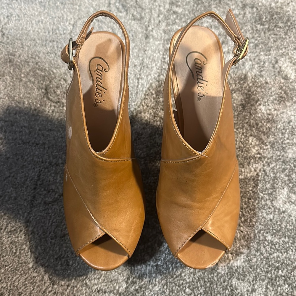 Tan Candies heels/wedges size 7.5